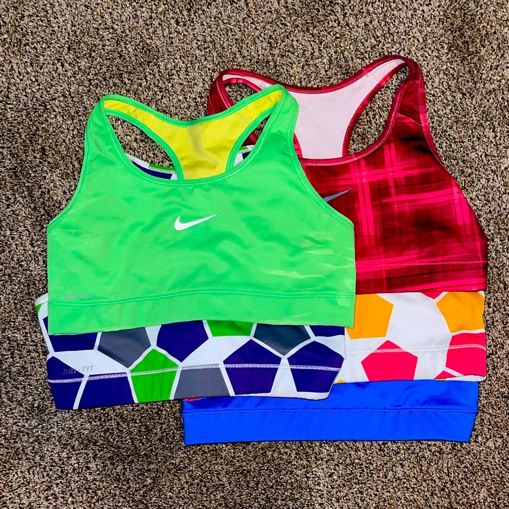 BUNDLE 5 NIKE Sports Bras